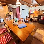 Semesterbostad Hochgamshuette - Berghuette Auf 1800m Mit Sauna, Kamin & Bergpanorama