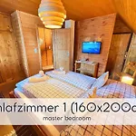 Hochgamshuette - Berghuette Auf 1800m Mit Sauna, Kamin & Bergpanorama Semesterbostad