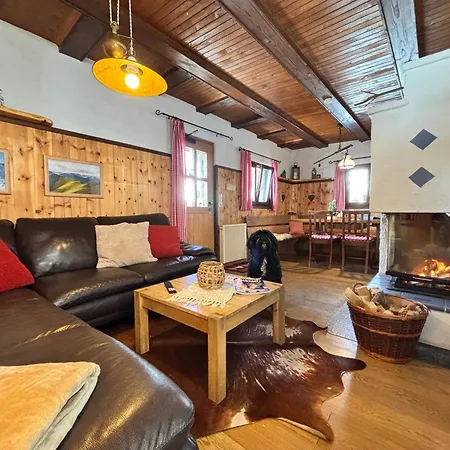 Dom wakacyjny Hundefreundliches Almhaus Auf 1800m, Naehe Skilift Mit Sauna & Kamin, Pur