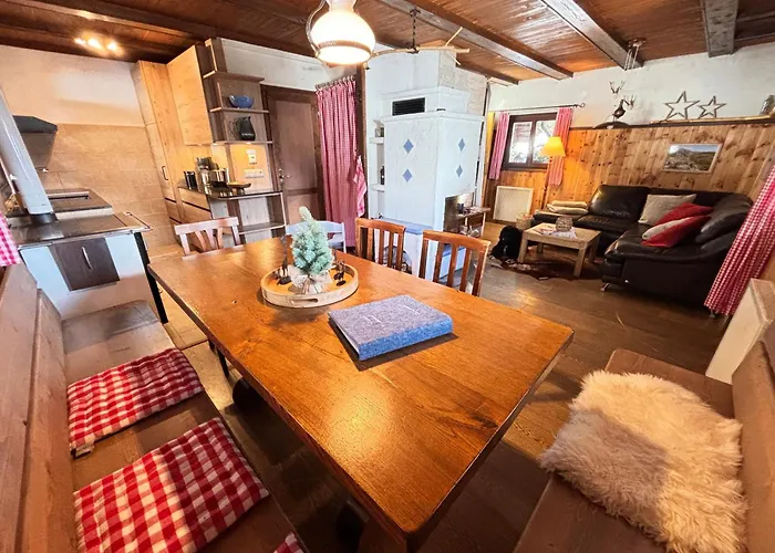 Hochgamshuette - Berghuette Auf 1800m Mit Sauna, Kamin & Bergpanorama Hébergement de vacances *