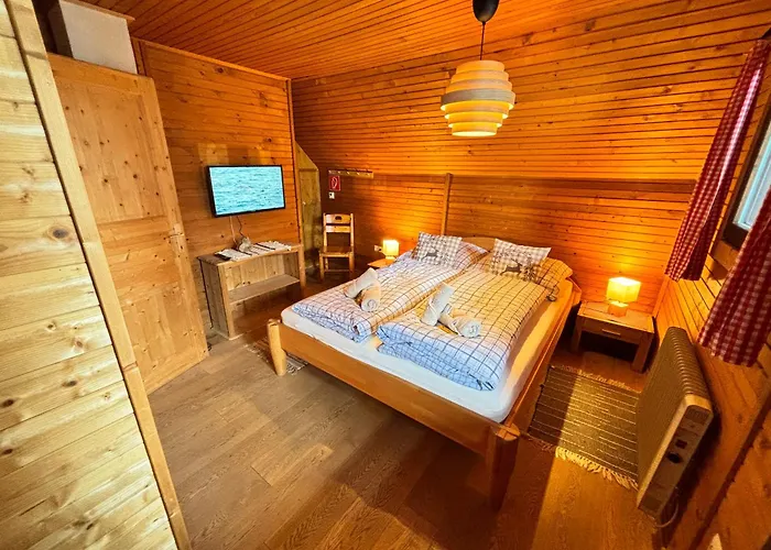 Dom wakacyjny Hundefreundliches Almhaus Auf 1800m, Naehe Skilift Mit Sauna & Kamin, Pur *