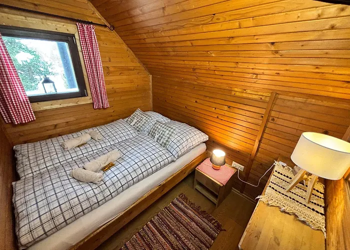 Dom wakacyjny Hundefreundliches Almhaus Auf 1800m, Naehe Skilift Mit Sauna & Kamin, Pur
